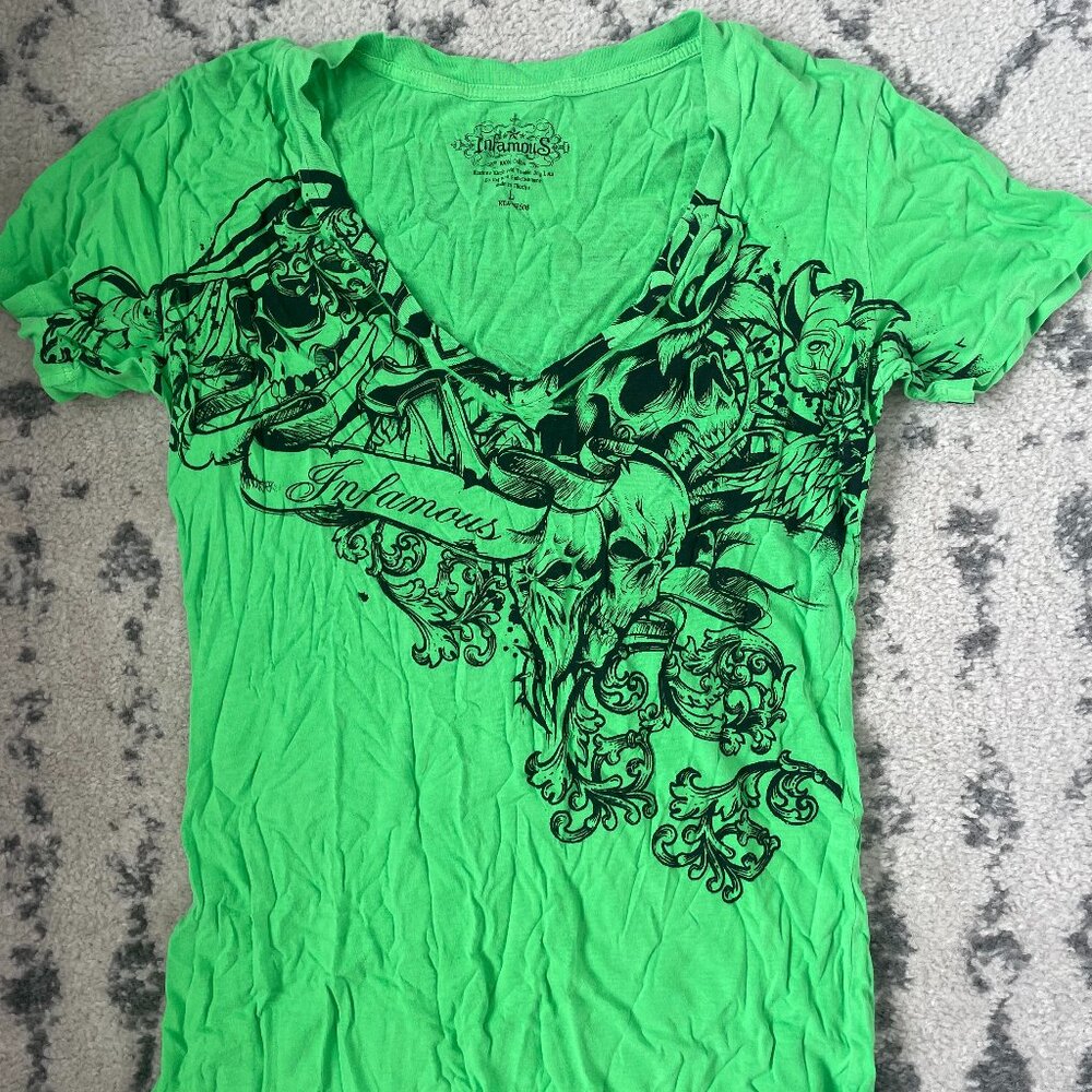 Infamous V-Neck Green - L